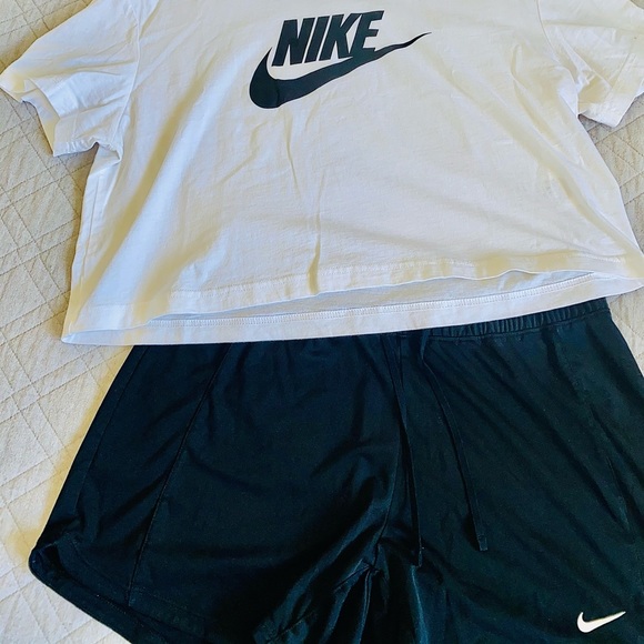 ❗️❗️SOLD❗️❗️ - Picture 2 of 7